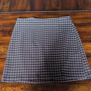Urban Outfitters Black and White Checkered A-Line Skirt Small
